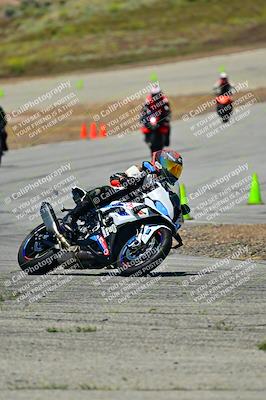 media/Apr-20-2024-TrackXperience (Sat) [[8e083f9805]]/Level 1/Session 3 (Grid Turn 14)/